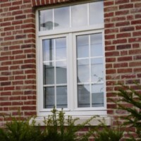 Kunststof ramen en deuren Geral